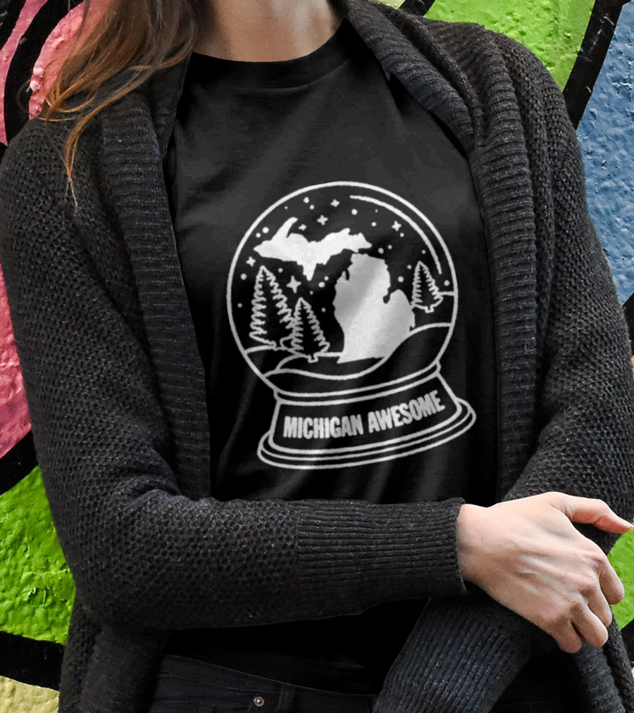Michigan Awesome Winter Wonderland Snow Globe With Trees And Stars T-Shirt