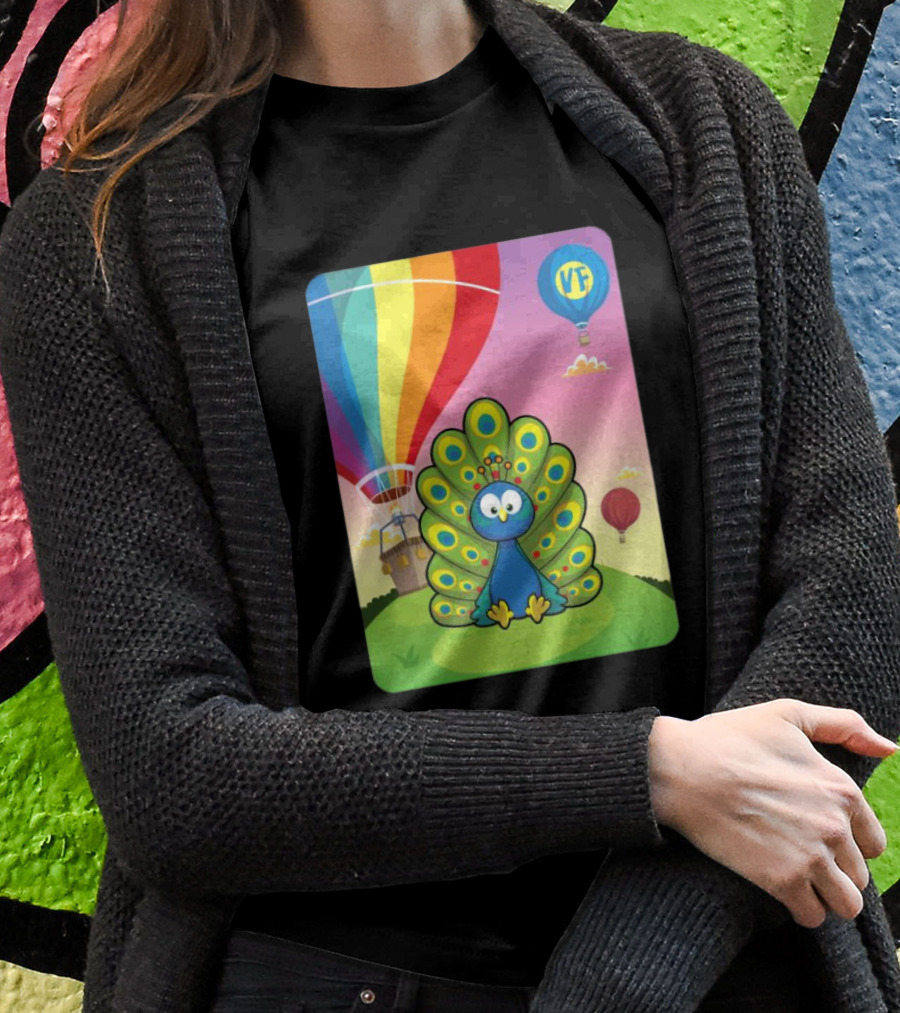 Vee Friends Practical Peacock Colorful Hot Air Balloon Vee Friends T-Shirt