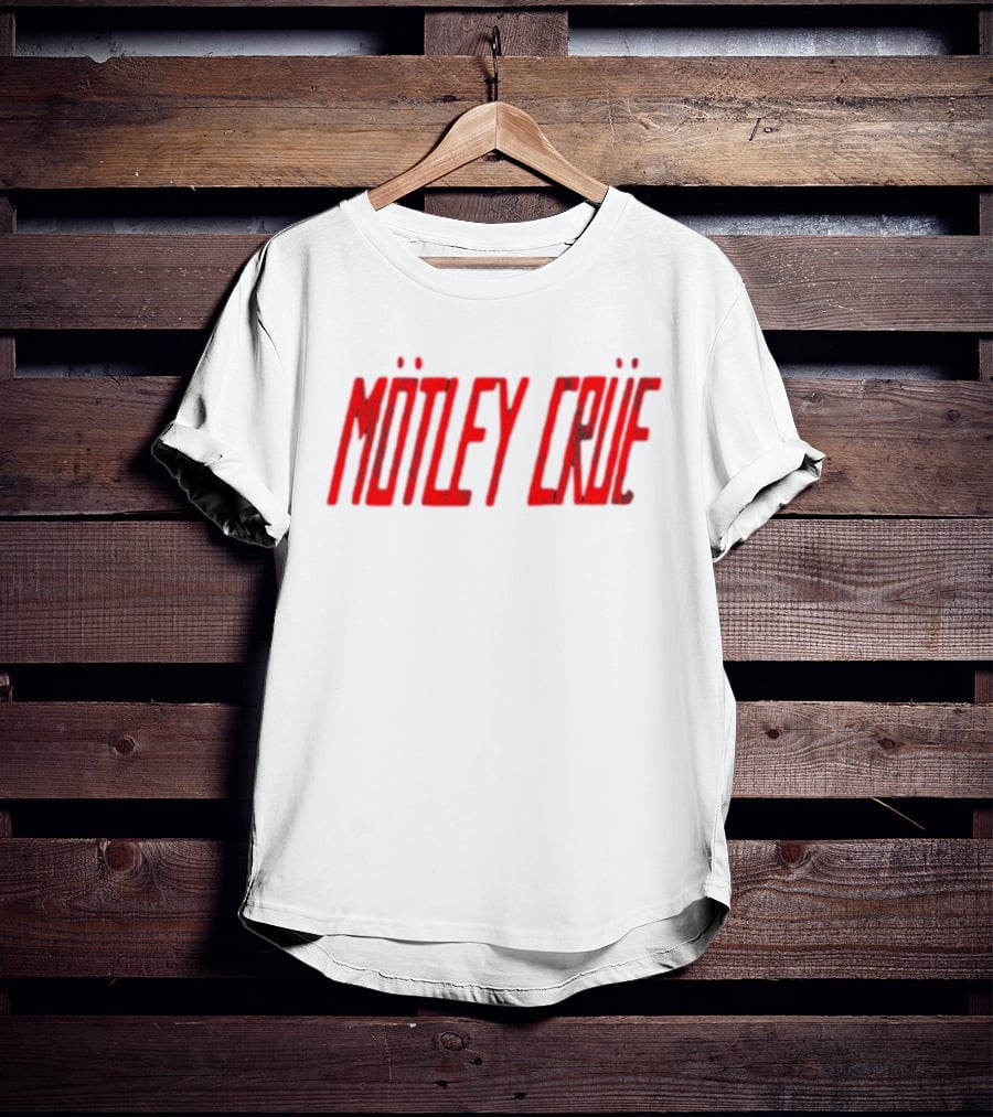 Mötley Crüe Vintage Black And Red Distressed Band T-Shirt