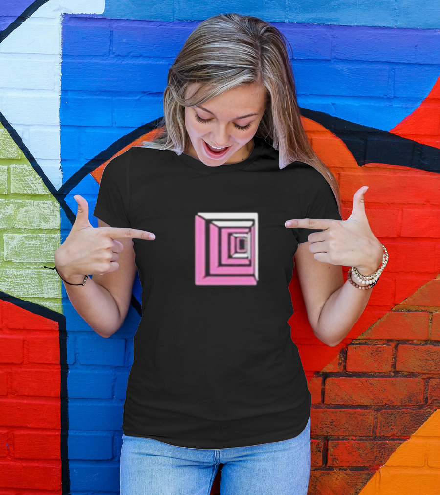 Shoplucid Pink Geometric Square Optical Illusion T-Shirt