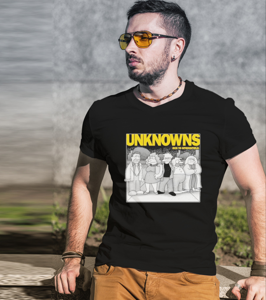 Unknowns Bus To Springfield Cartoon Characters In Black And White Scene T-Shirt