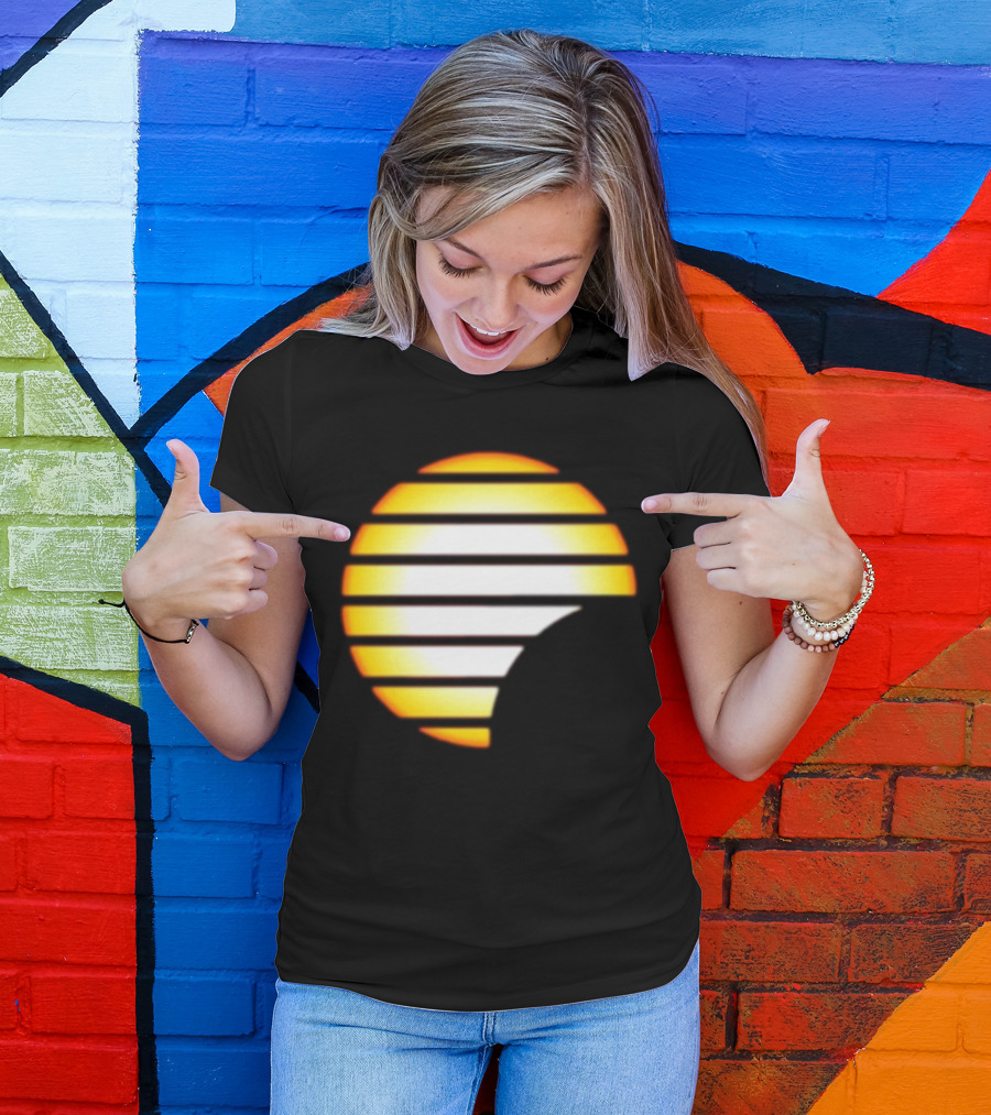 Quality Magna Cartel Sun Logo Magna Carta Magna Carta Cartel Sunset Stripes Circular T-Shirt
