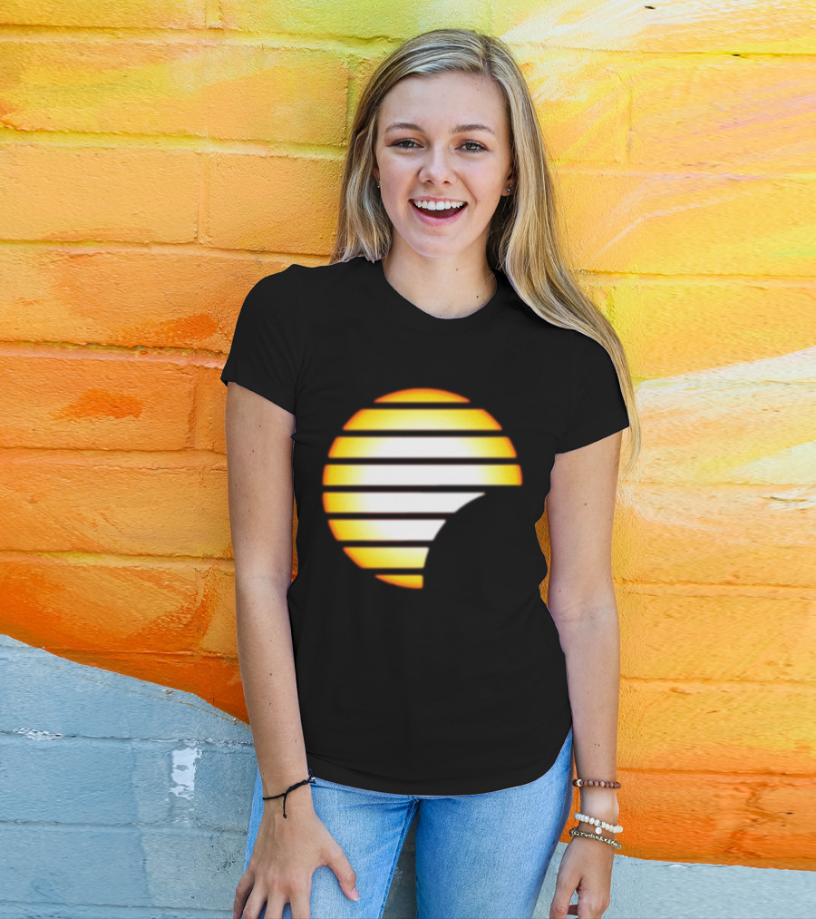 Quality Magna Cartel Sun Logo Magna Carta Magna Carta Cartel Sunset Stripes Circular T-Shirt