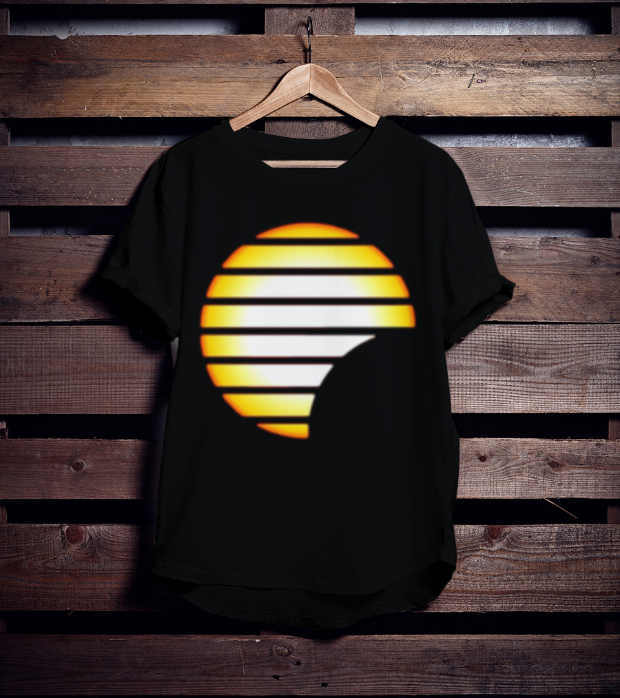 Quality Magna Cartel Sun Logo Magna Carta Magna Carta Cartel Sunset Stripes Circular T-Shirt