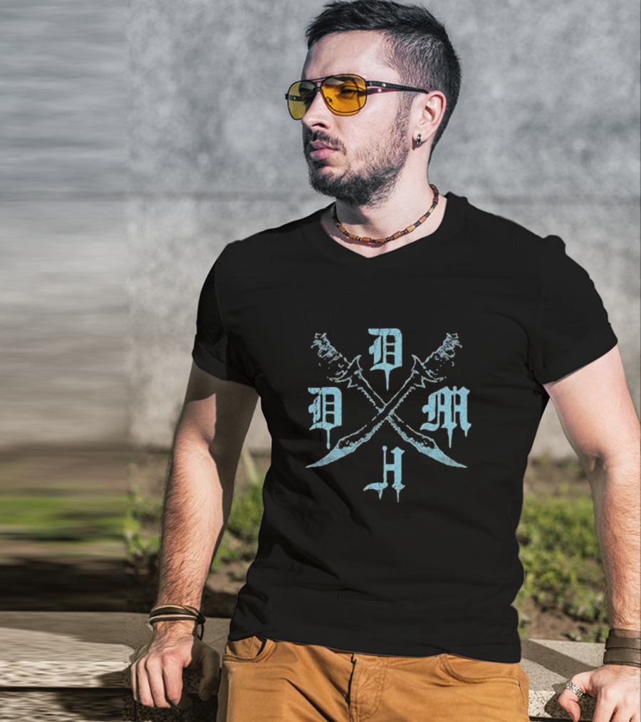 Dm Crossed Weeping Blue Swords Monogram T-Shirt