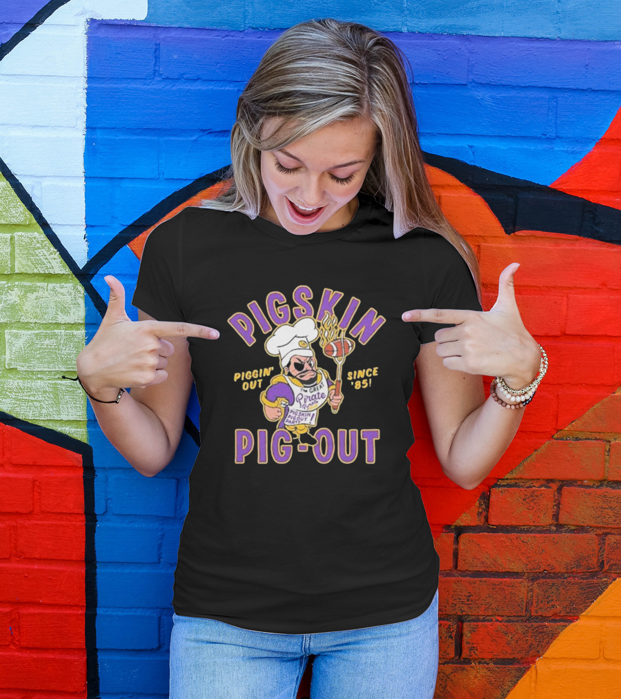 PIGSKIN PIG-OUT PIGGIN' OUT SINCE '85 THE GREAT PIRATE המIRES PIGSKIN PIGOUT BARQOUT T-Shirt