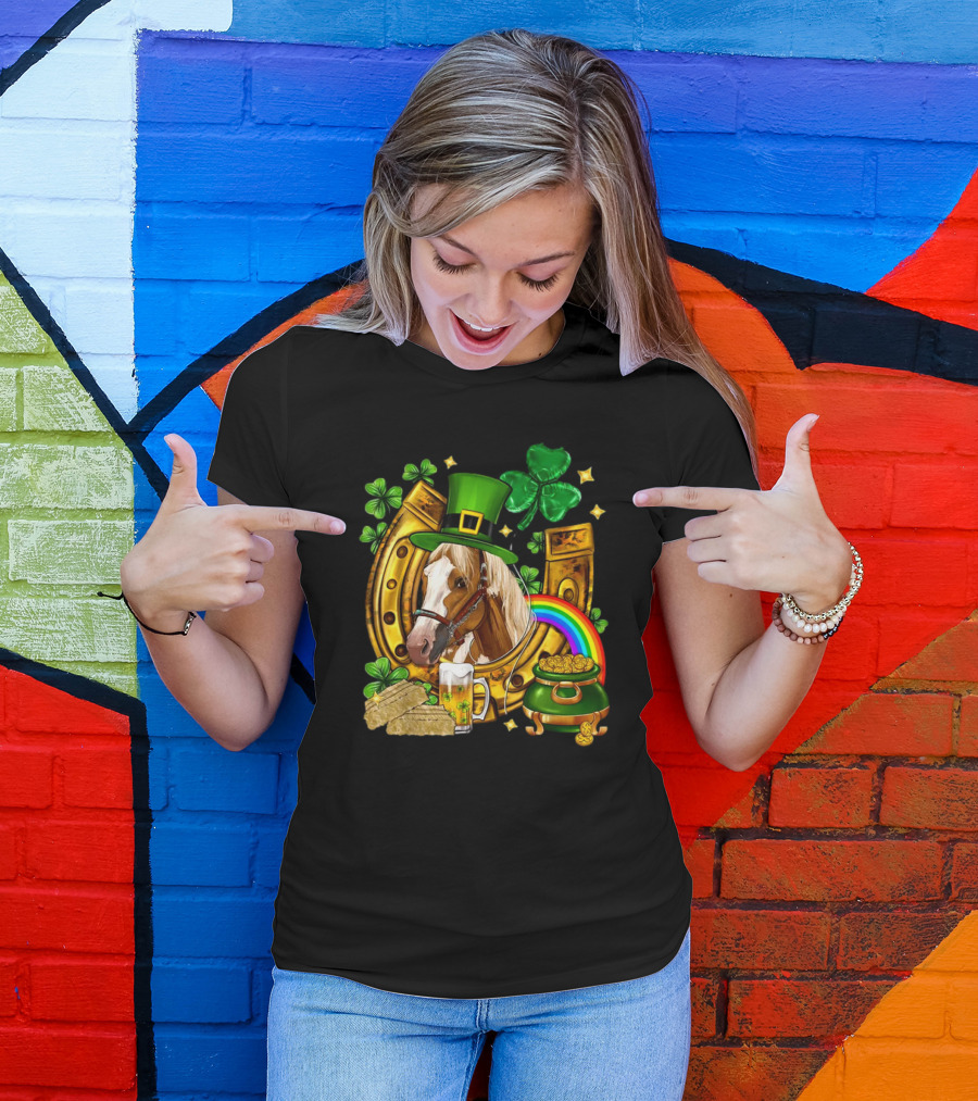 Horse Luck Gold Leprechaun Hat Shamrock Horseshoe Pot Of Gold Rainbow T-Shirt