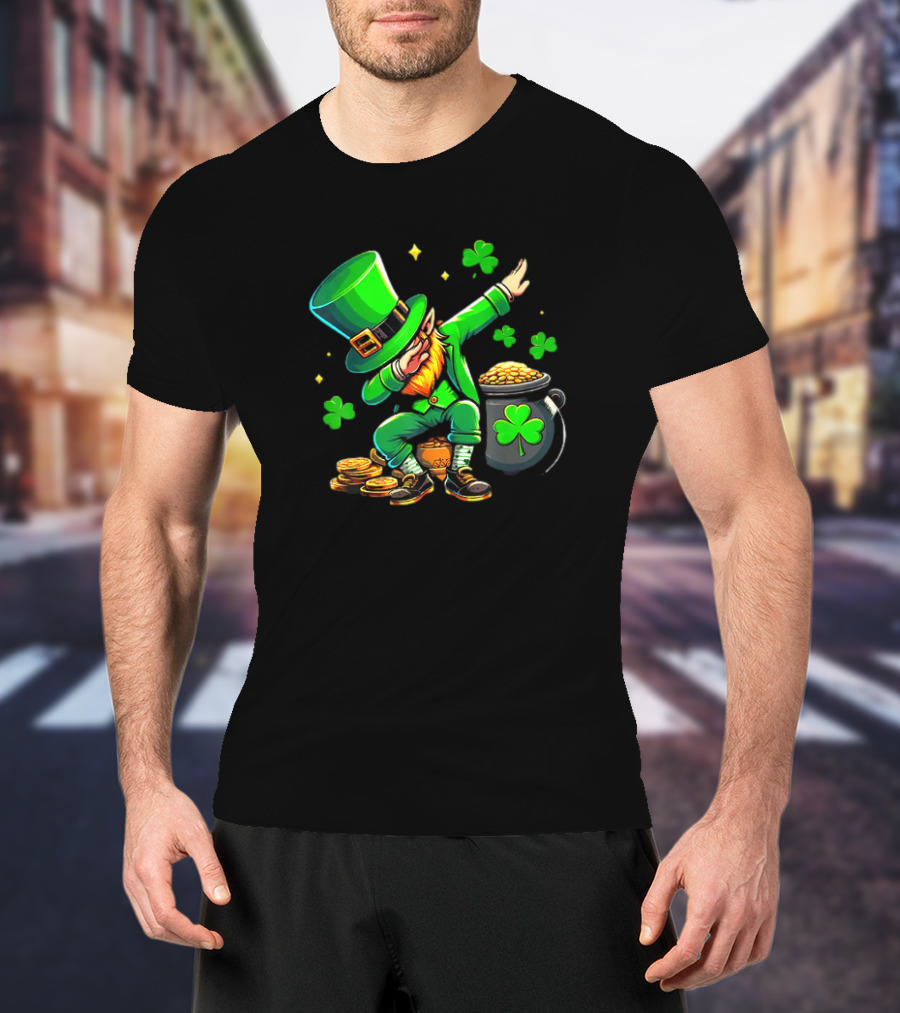 St Patricks Day Dabbing Leprechaun With Pot Of Gold And Shamrocks T-Shirt