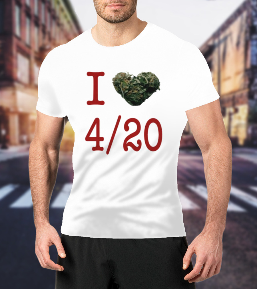 Rihanna Wearing I Heart 4/20 Day T-Shirt