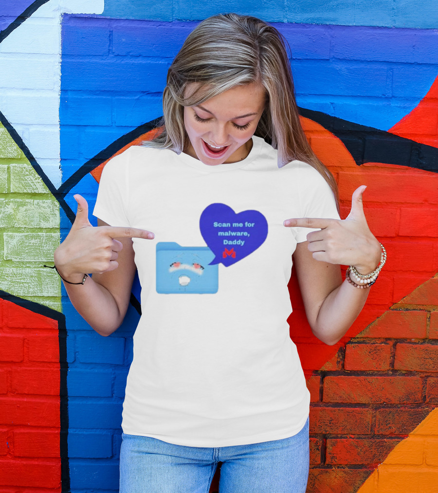 Scan Me Malcore Cute Crying Folder Scan Me For Malware Daddy Heart T-Shirt