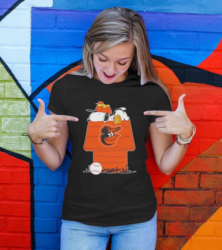 Snoopy And Woodstock Sleeping On Baltimore Orioles Themed Doghouse With Baseball T-Shirt