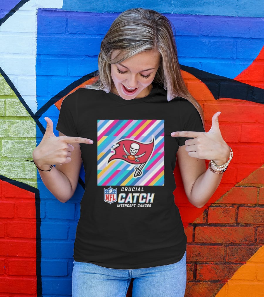 Tampa Bay Buccaneers NFL Crucial Catch Intercept Cancer T-Shirt