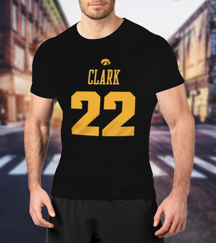 Caitlin Clark Iowa Hawkeyes 22 Record Breaking T-Shirt