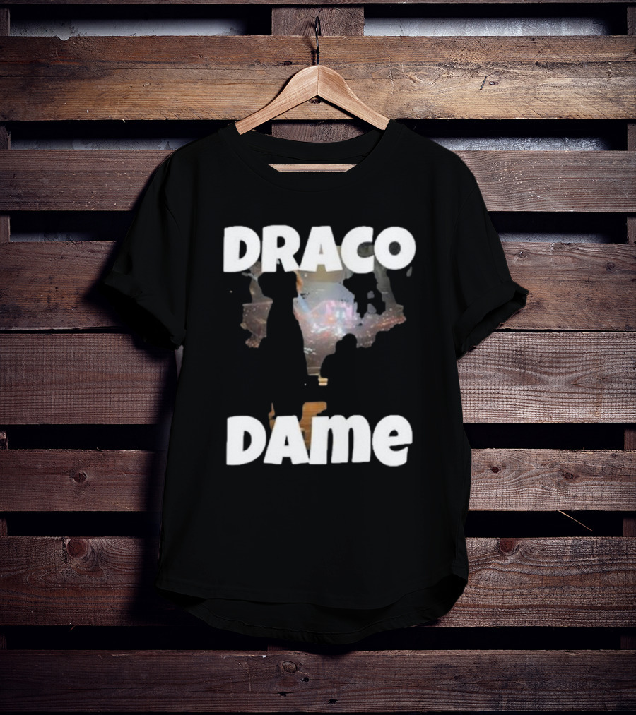 Draco Dame Basketball Arena Silhouette Scene T-Shirt