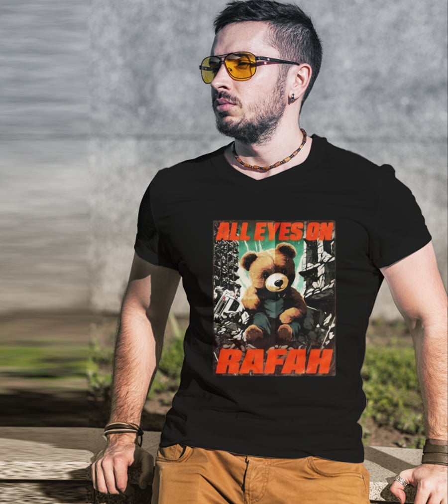 All Eyes On Rafah Bear Amidst Urban Rubble T-Shirt