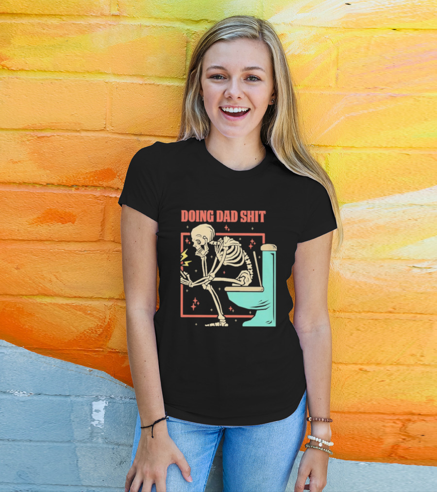 Skeleton Doing Dad Shit With Toilet And Comic Vibes T-Shirt