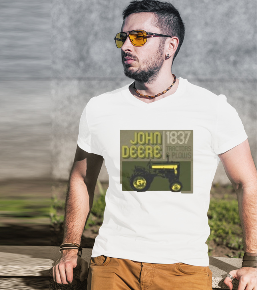 John Deere 1837 Tractors Plows Vintage Logo With Green Tractor Iconic T-Shirt