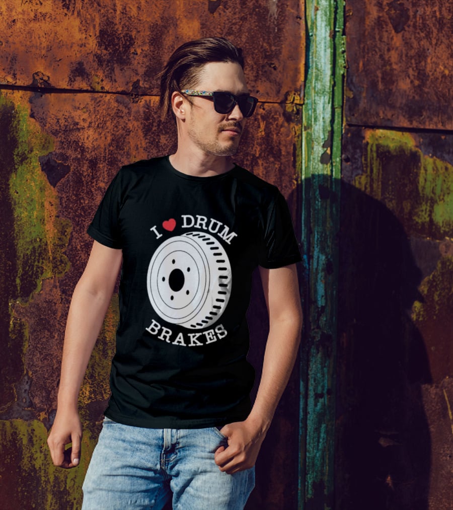 Junkyard Digs I Love Drum Brakes Retro Automotive Enthusiast T-Shirt