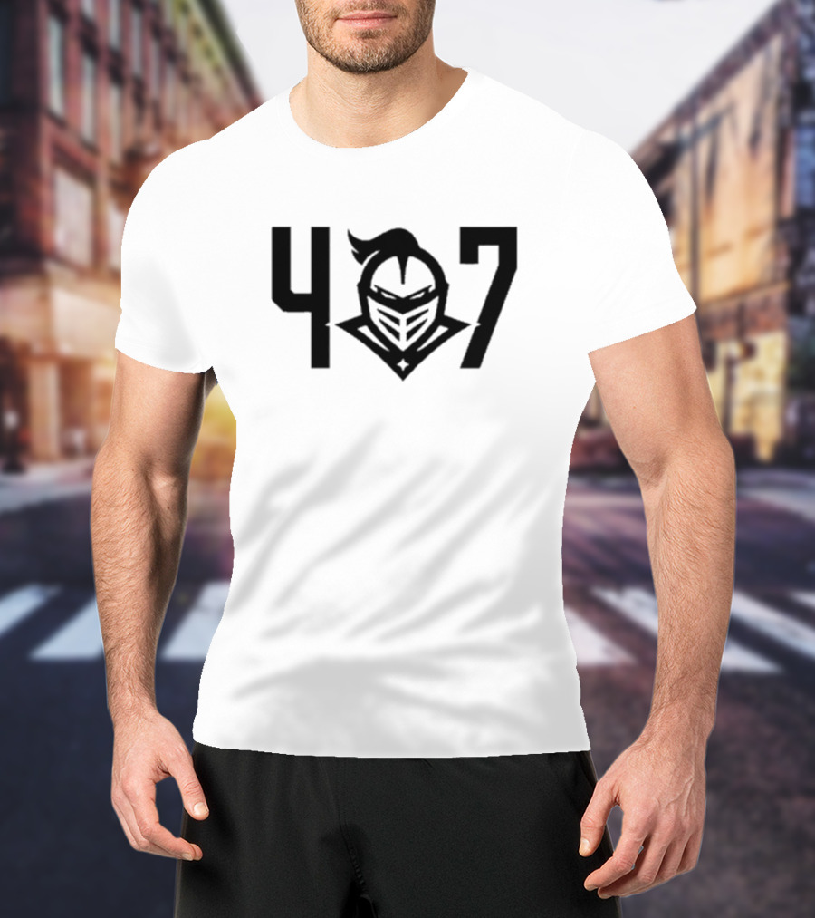 UCF Knights 407 Icon With Medieval Helmet Emblem T-Shirt