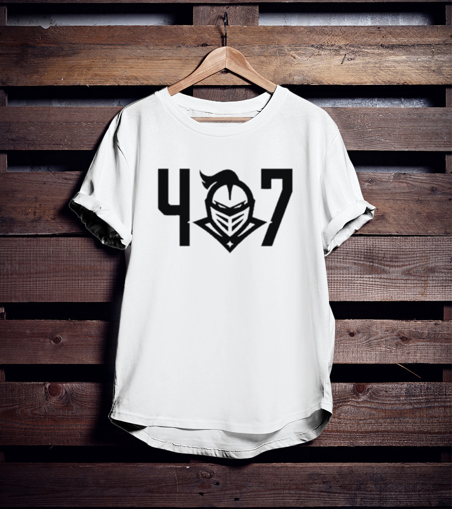 UCF Knights 407 Icon With Medieval Helmet Emblem T-Shirt
