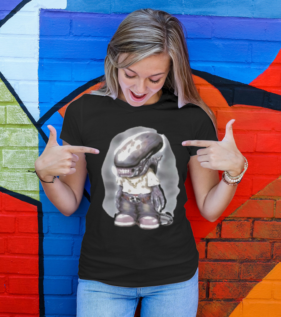 Pedro Xenomorph Alien Style Casual Outfit Character T-Shirt