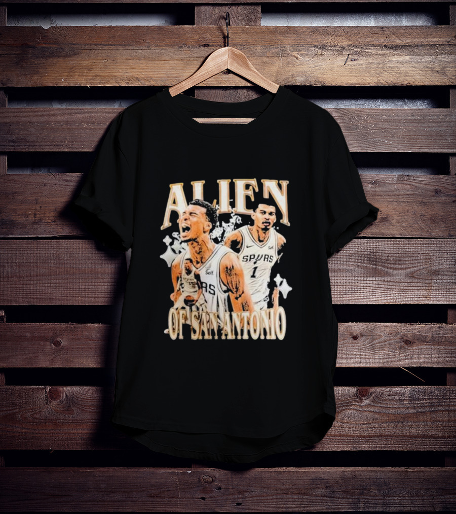 Alien Of San Antonio Spurs Basketball Star T-Shirt