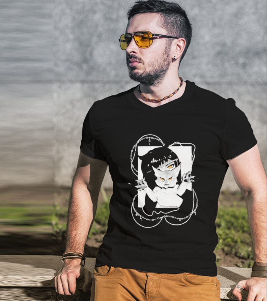 Aspens Cat Attack White Cat And Chains T-Shirt