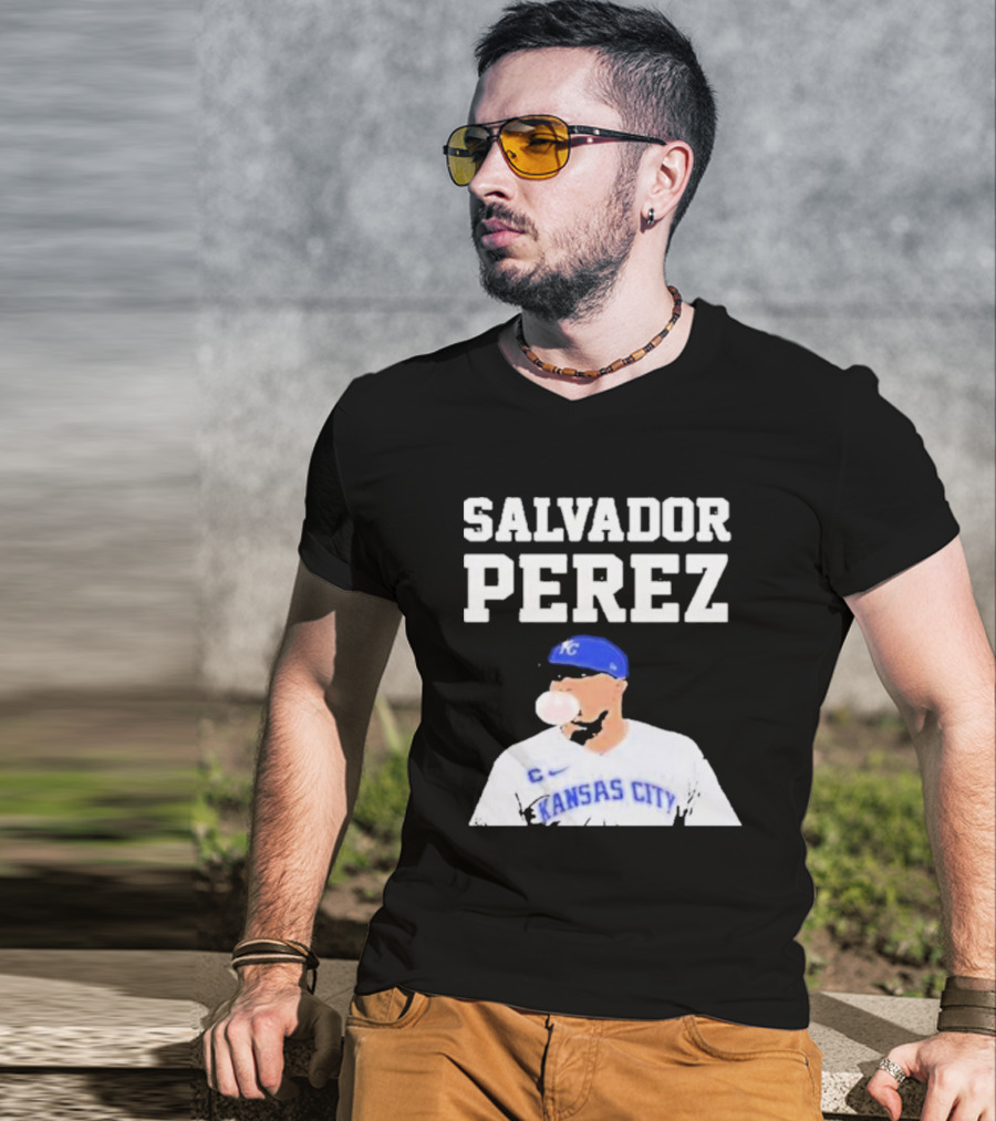 SALVADOR PEREZ KANSAS CITY BUBBLE GUM KING KC BASEBALL T-Shirt