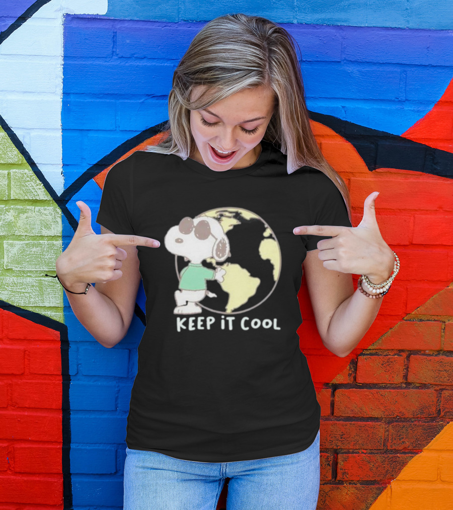 Snoopy Keep It Cool Earth Character T-Shirt