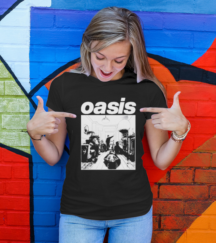 Oasis Definitely Maybe Monochrome Room Scene T-Shirt
