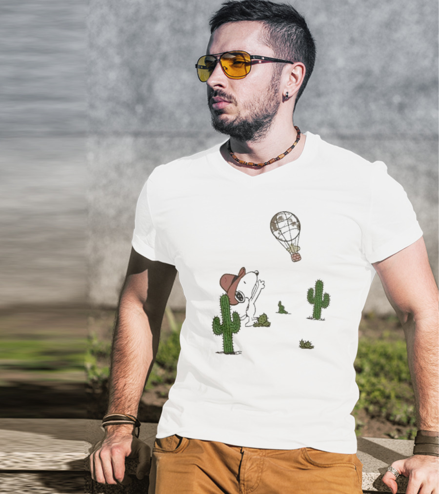 Peanuts Snoopy Woodstock Cactus Western Cowboy Balloon Women's T-Shirt