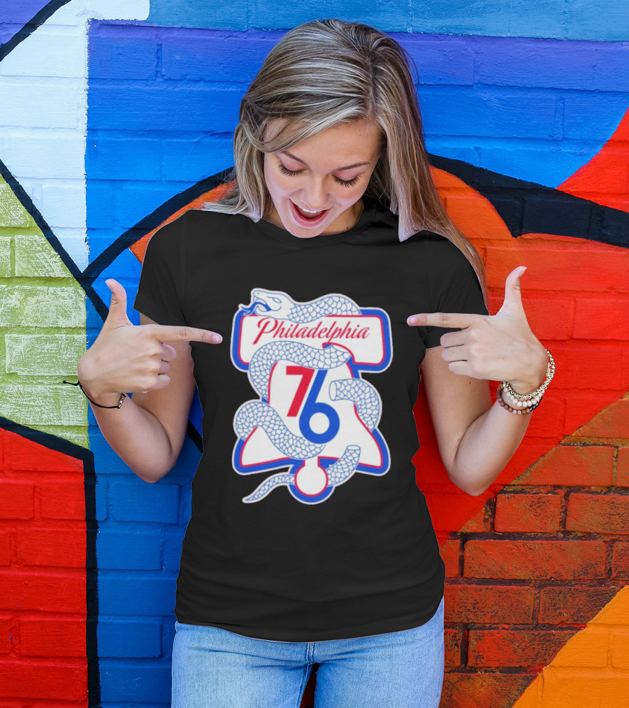 Philadelphia Phillies Liberty Bell Snake 76 T-Shirt