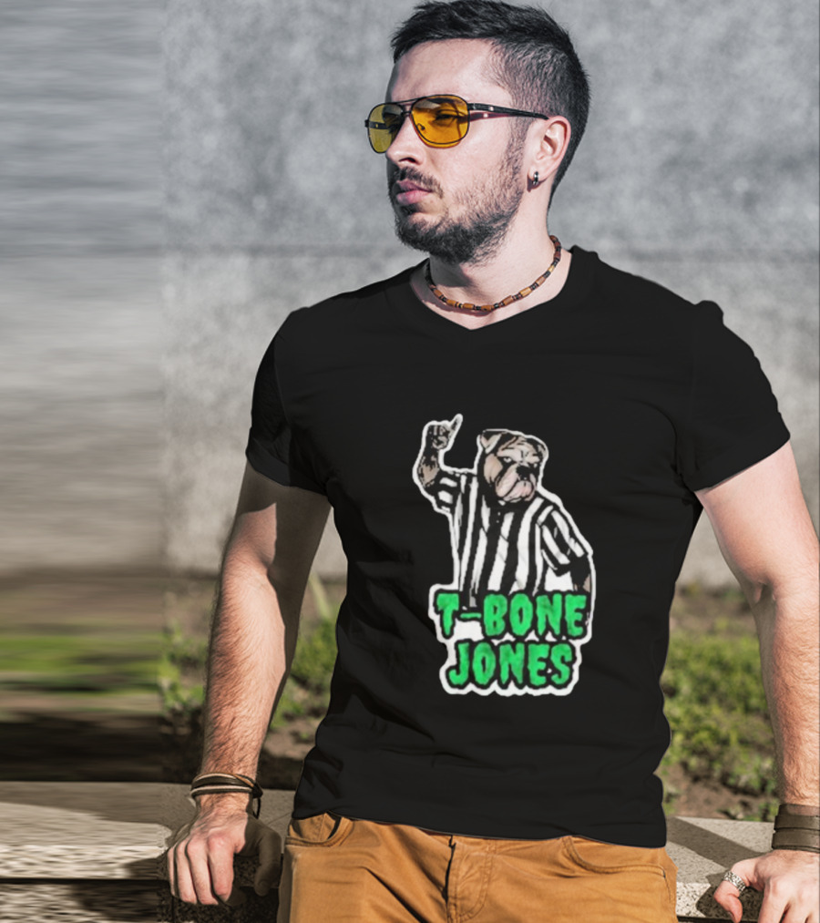 T-Bone Jones Bulldog Referee Gesture T-Shirt