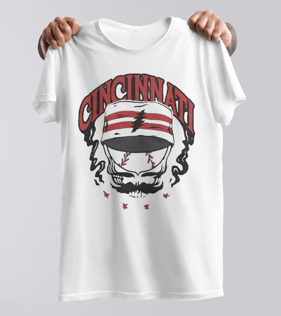 Cincinnati Reds Grateful Dead Skull Collaboration T-Shirt