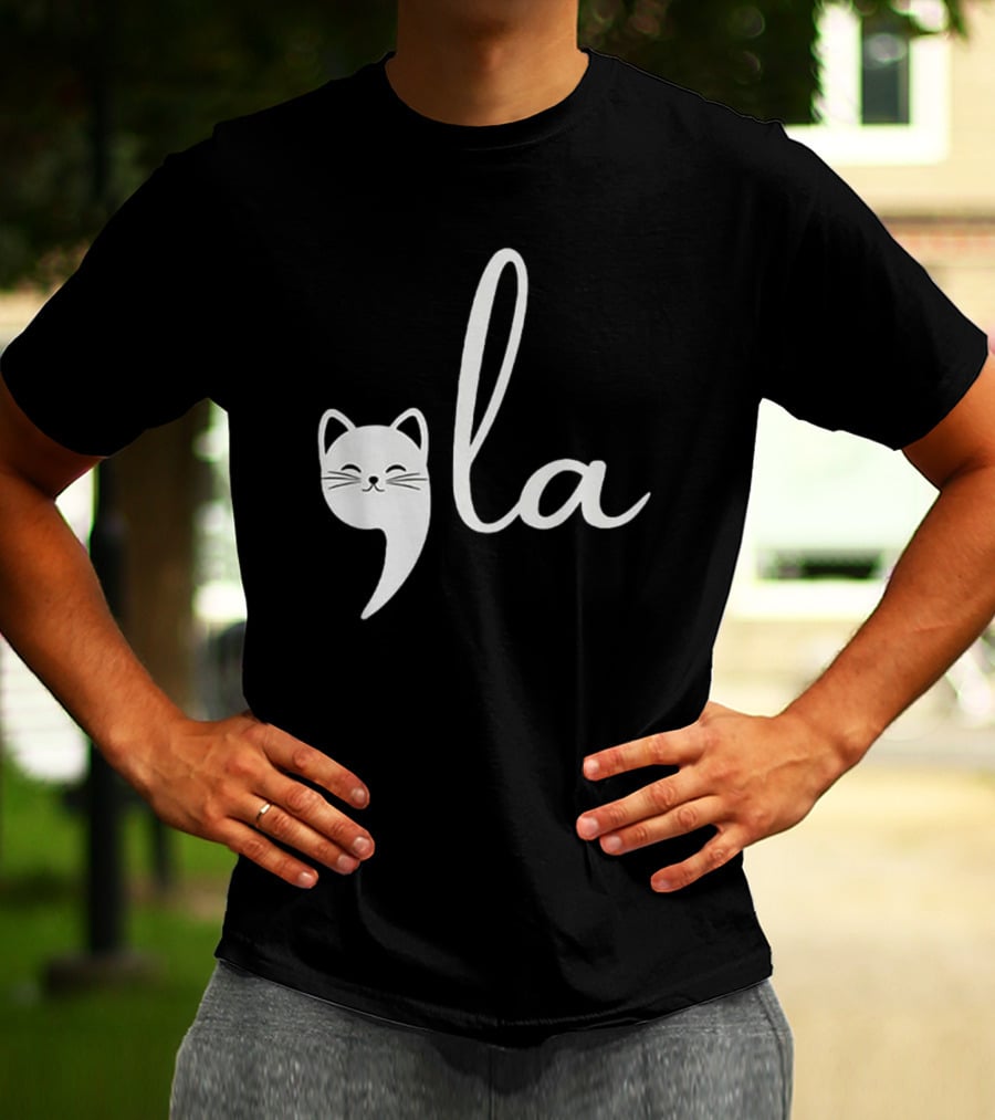 Cat Face La Women’s Childless Cat Lady T-Shirt