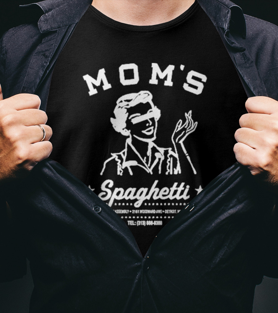 MOM'S Spaghetti Detroit MI 2161 Woodward Ave Tel 313 888 8388 T-Shirt