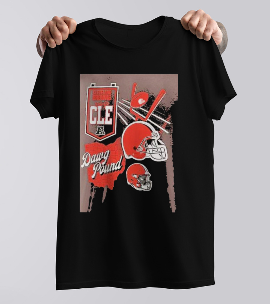 Cleveland Browns Dawg Pound Helmet CLE Football Fanatics Branded Split Zone T-Shirt