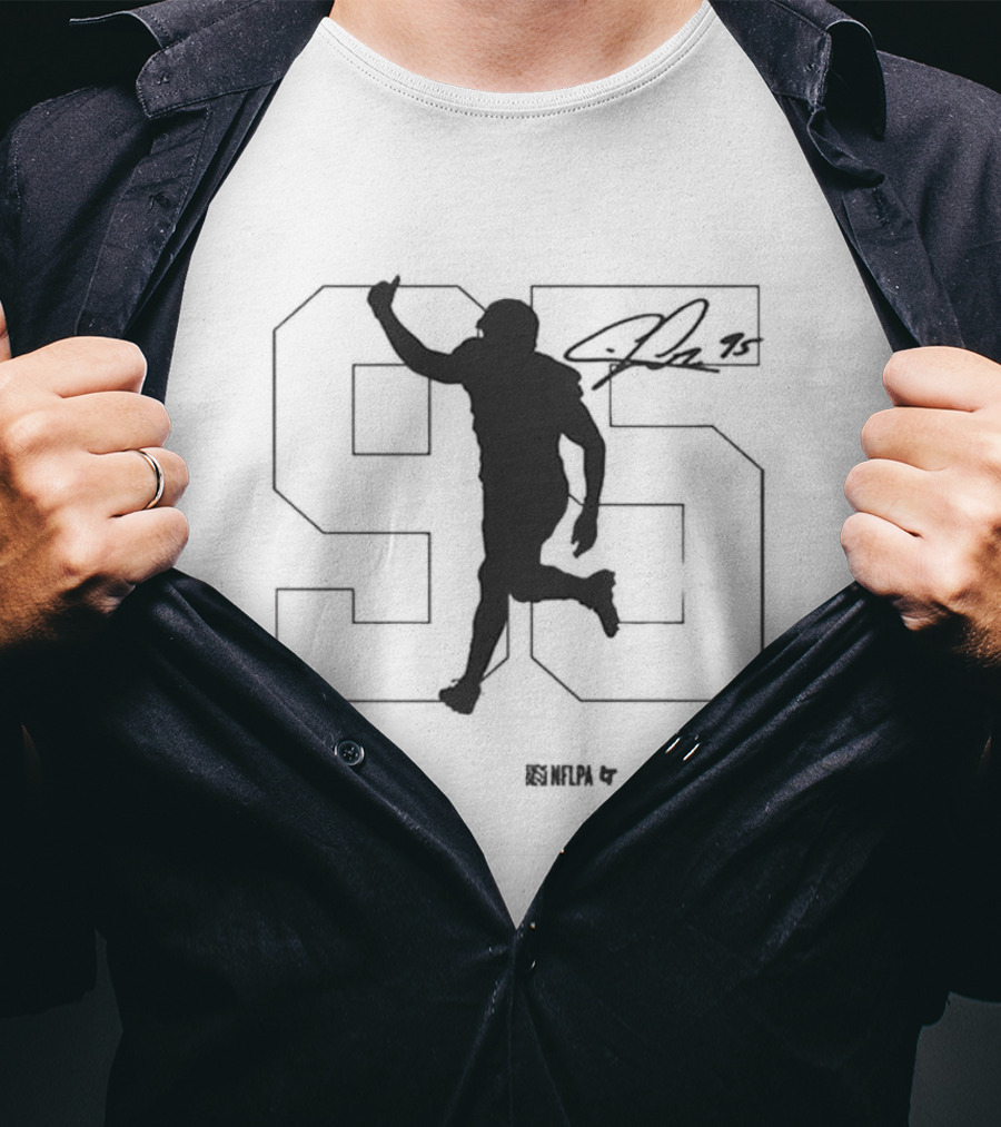 Chris Jones 95 NFLPA Silhouette Signature T-Shirt