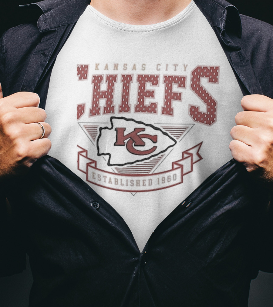 Kansas City Chiefs Established 1960 Retro Team Logo Starter 80s T-Shirt