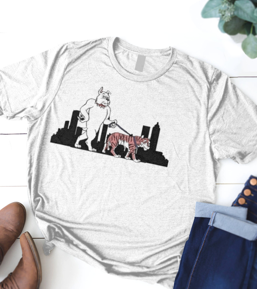 Design Ga Tiger Walk Pocket Bulldog Skyline T-Shirt