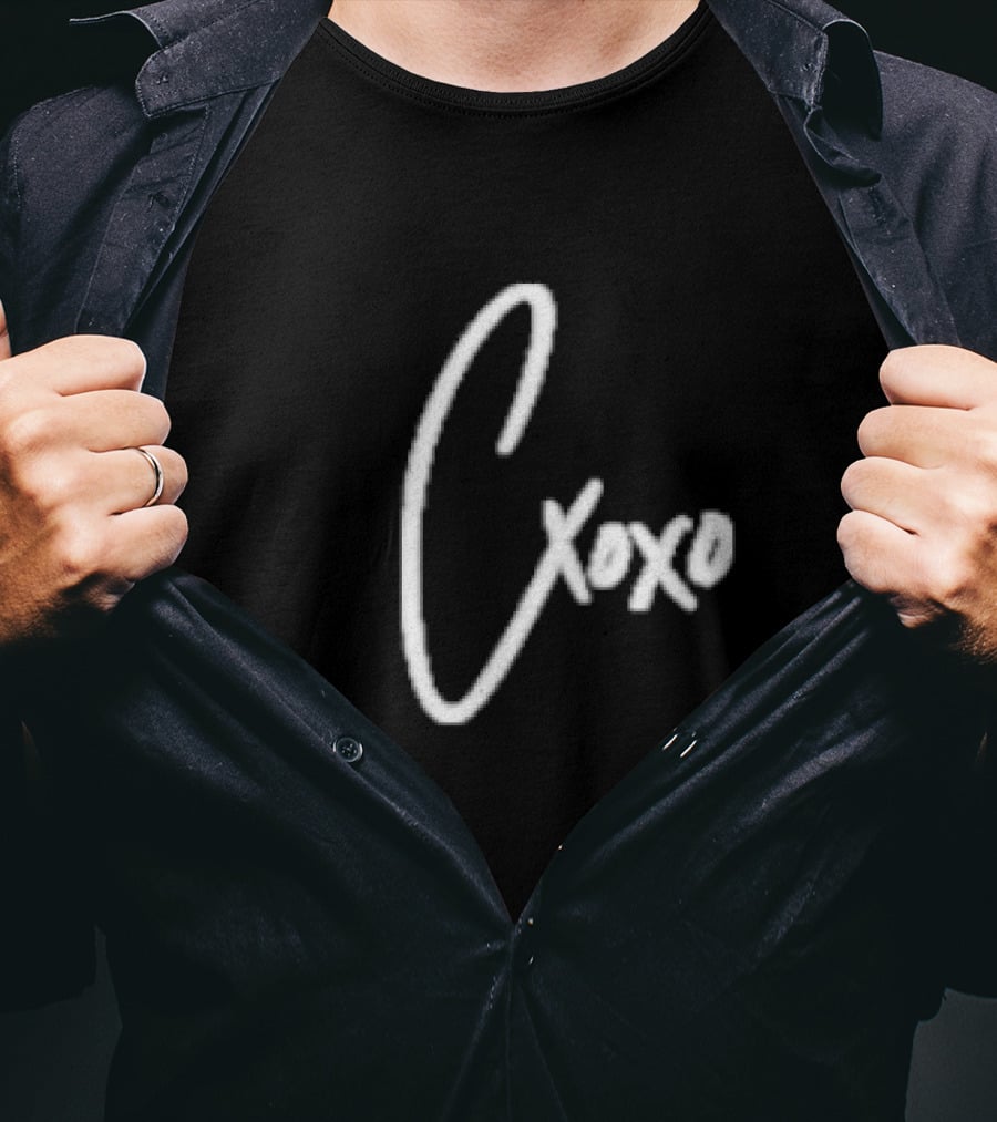N Xoxo Nm3lo Camila Xoxo C Xoxo T-Shirt