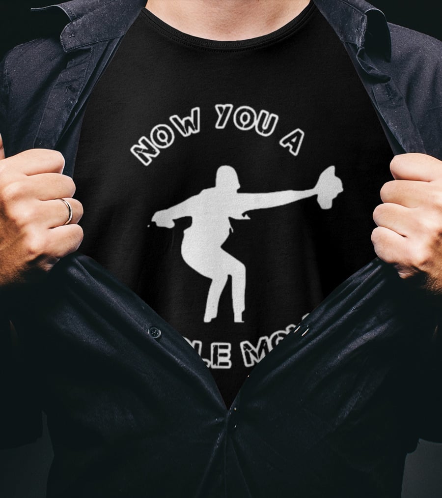 Now You A Single Mom Dance Pose T-Shirt