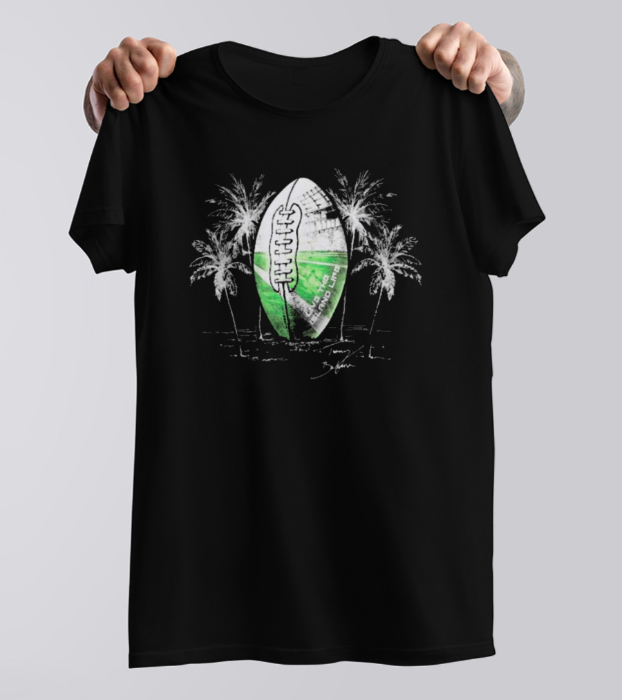 New England Patriots Tommy Bahama Luxe Relax Oasis Endzone Football And Palm Trees T-Shirt