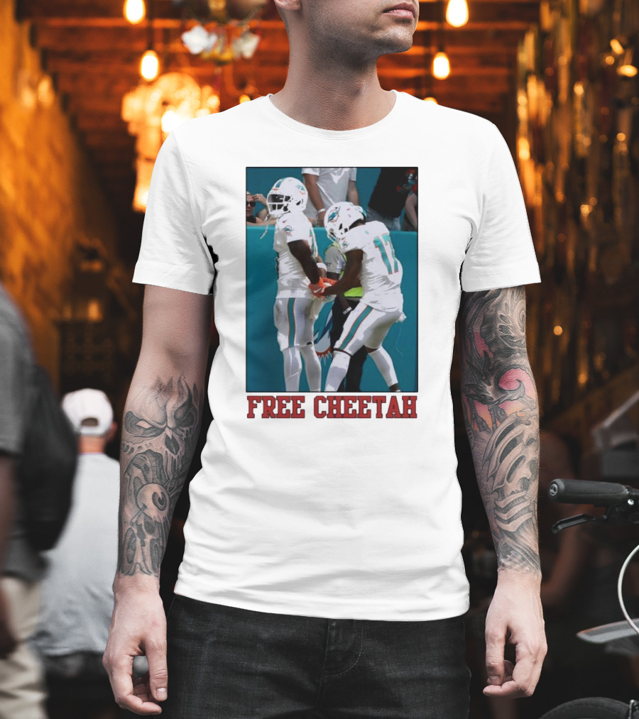 Free Cheetah Miami Dolphins Football Players T-Shirt