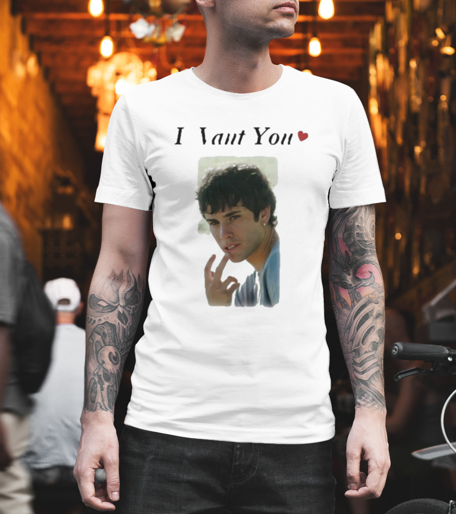 I Want You Heart Valentine's Day Gesture T-Shirt