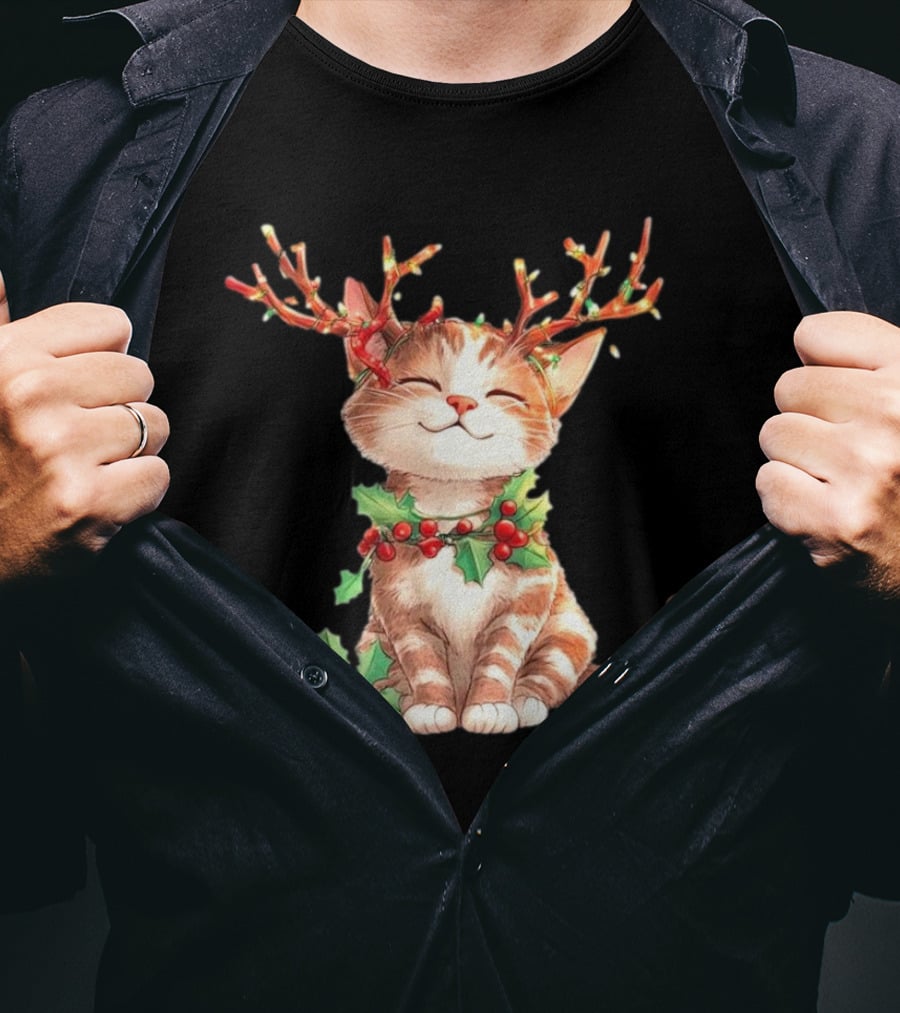Cute Cat With Reindeer Antlers And Christmas Tree Lights T-Shirt