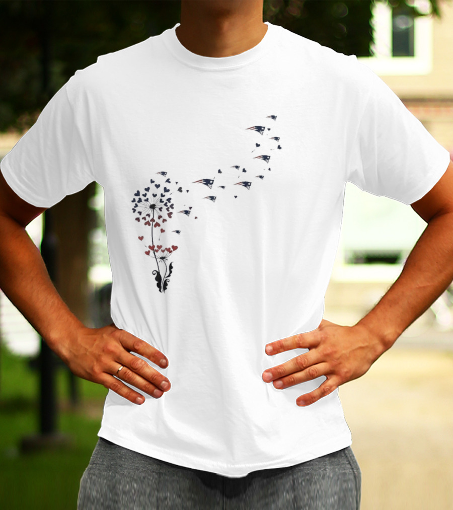 New England Patriots Floral Dandelion Hearts Blossoming Football Fan T-Shirt