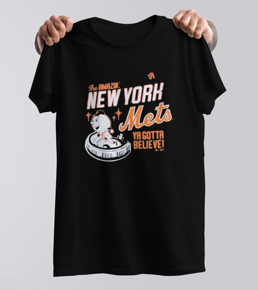 The Amazin' New York Mets Ya Gotta Believe Mr. Met T-Shirt