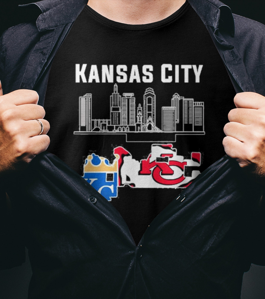 Kansas City Skyline KC Chiefs Royals Map T-Shirt