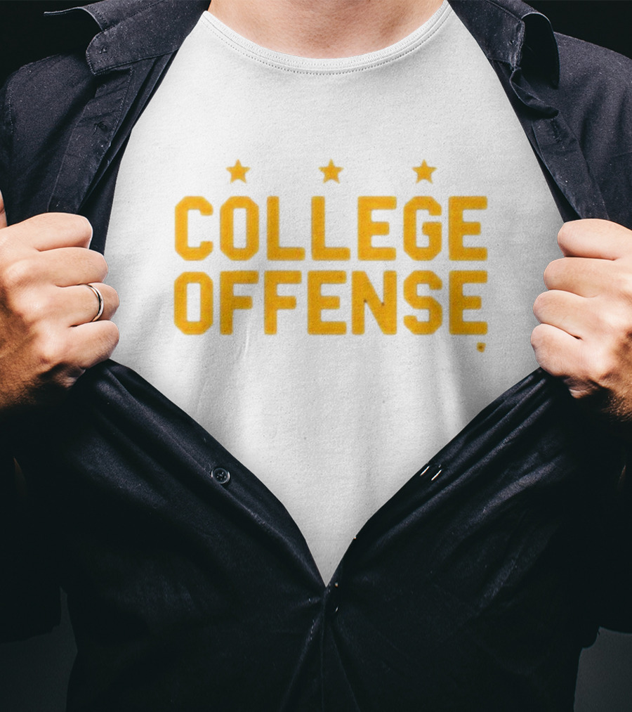 College Offense Yellow Stars Shane Peacher T-Shirt